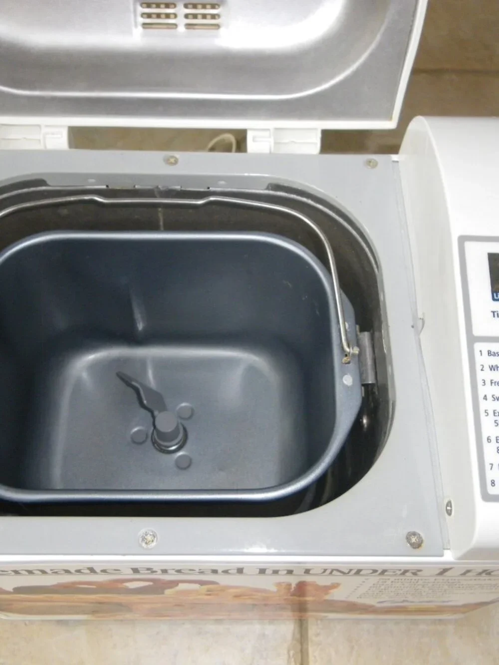 Vintage Oster Model 5834 Bread Maker 58-Minute Expressbake Tested Works Well